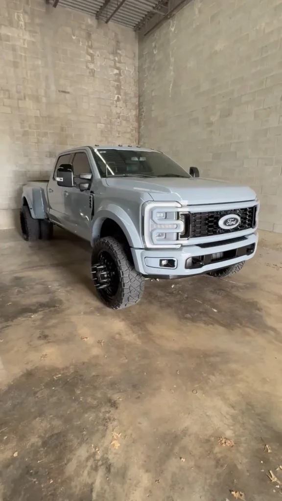 F-450 STW Custom Pickup video