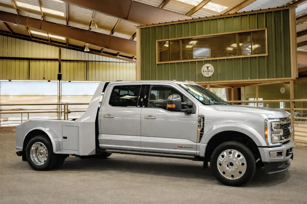 Phote of the Classic Hauler model