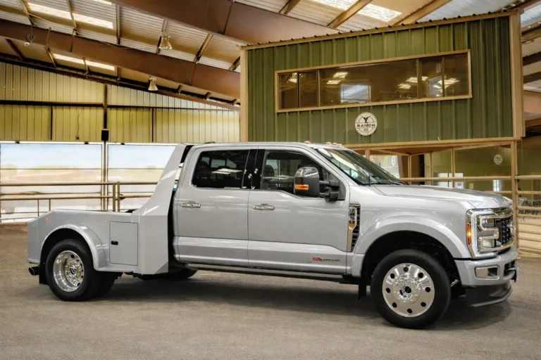 Phote of the Classic Hauler model